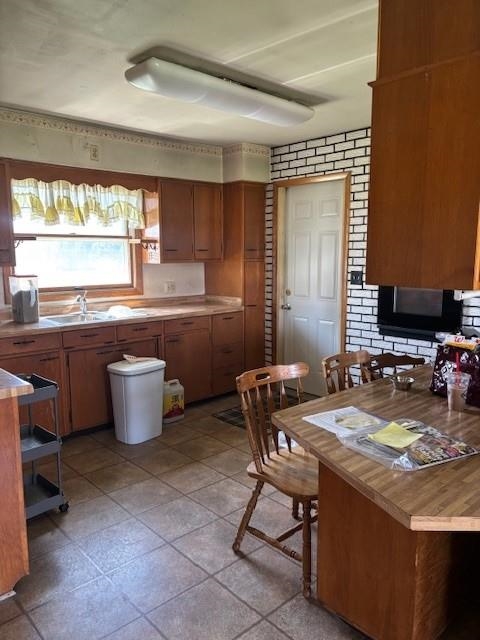 W13160 Olden Road Ripon, WI 54971 - Photo 8 of 22