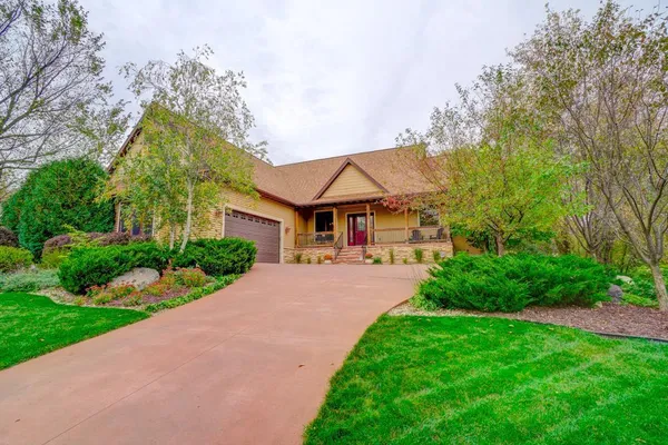 $734,900 | 1100 Juniper Way, Hudson, WI 54016