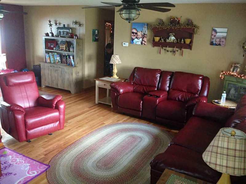 1323 West Sparrow Road Springfield, OH 45502 - Photo 8 of 24 Gallery Image 8