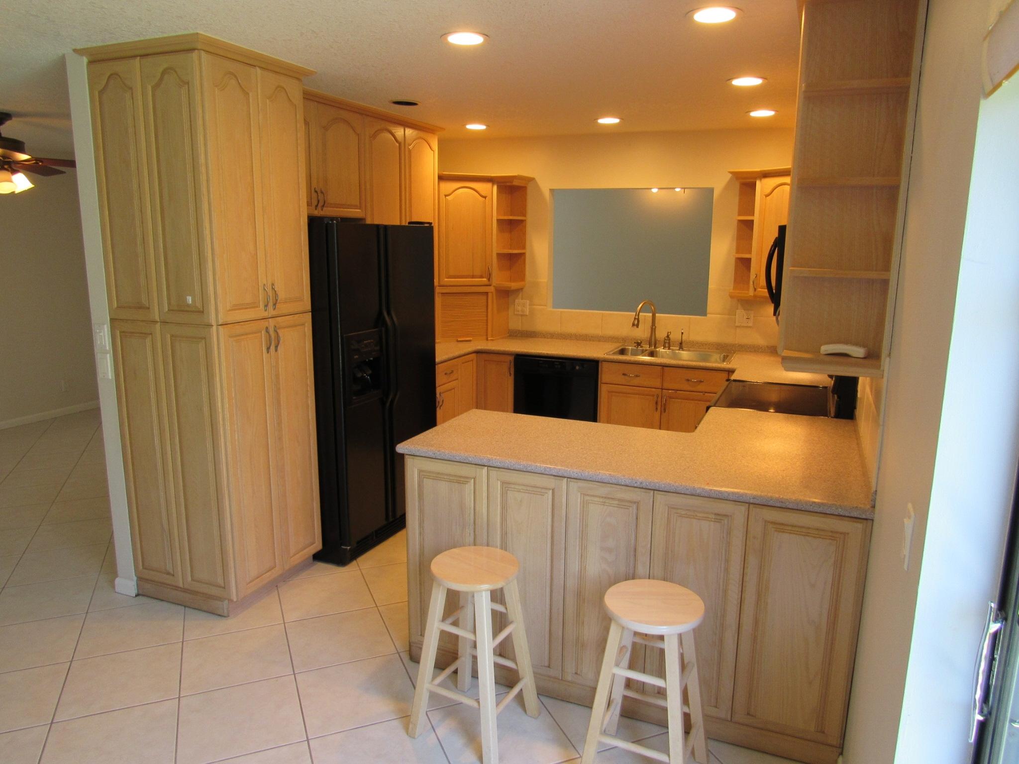 9165 Affirmed Lane Boca Raton, FL 33496 - Photo 7 of 25 8