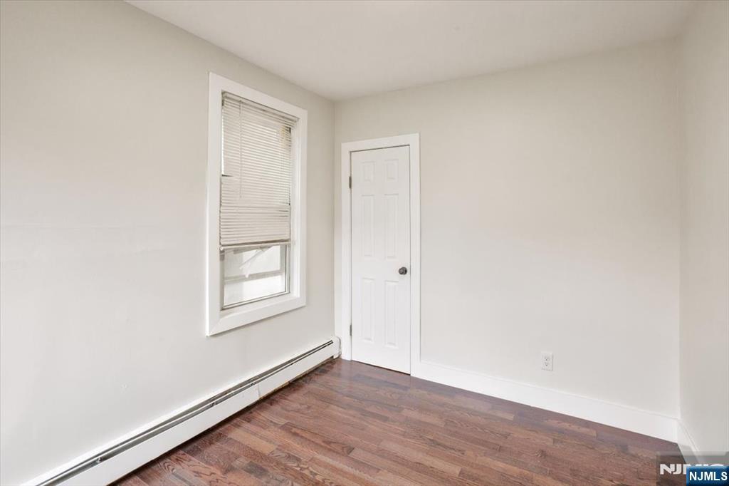 22 Edwin Place Newark, NJ 07112 - Photo 25 of 50