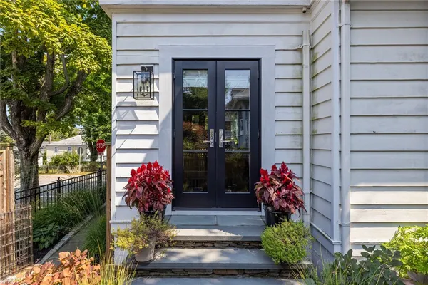 $22,000 | 41 Hunter Avenue, Newport, RI 02840