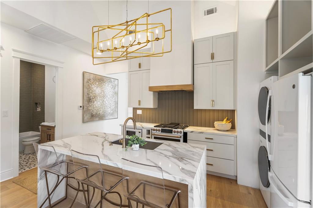 8027 St Charles Avenue New Orleans, LA 70118 - Photo 4 of 16