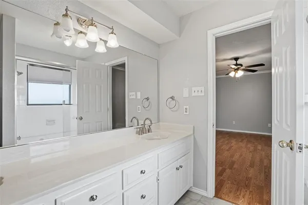 $2,000 | 5845 Water Ridge Drive, Arlington, TX 76016