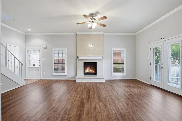 $2,000 | 5845 Water Ridge Drive, Arlington, TX 76016