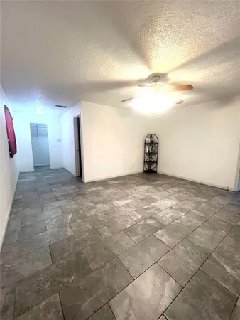 a view of a garage