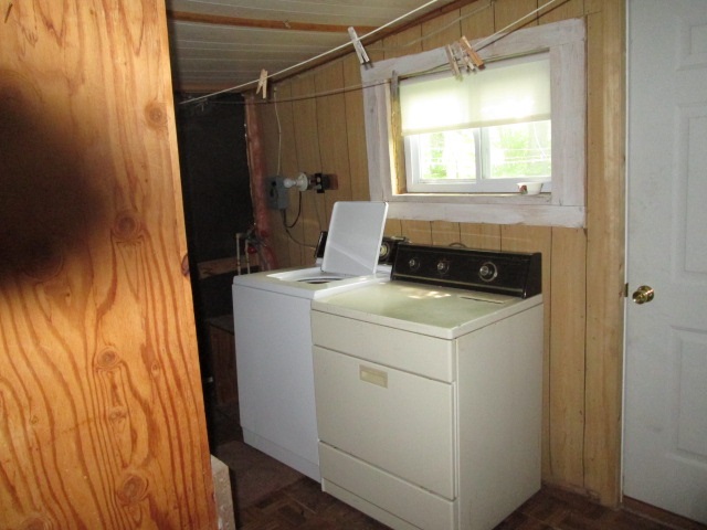 3749 East Rose City Road Lupton, MI 48635 - Photo 13 of 18 1830109-12.JPG