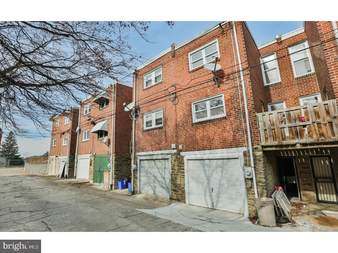 7844 Temple Road Philadelphia, PA 19150 - Photo 23 of 23 Garage