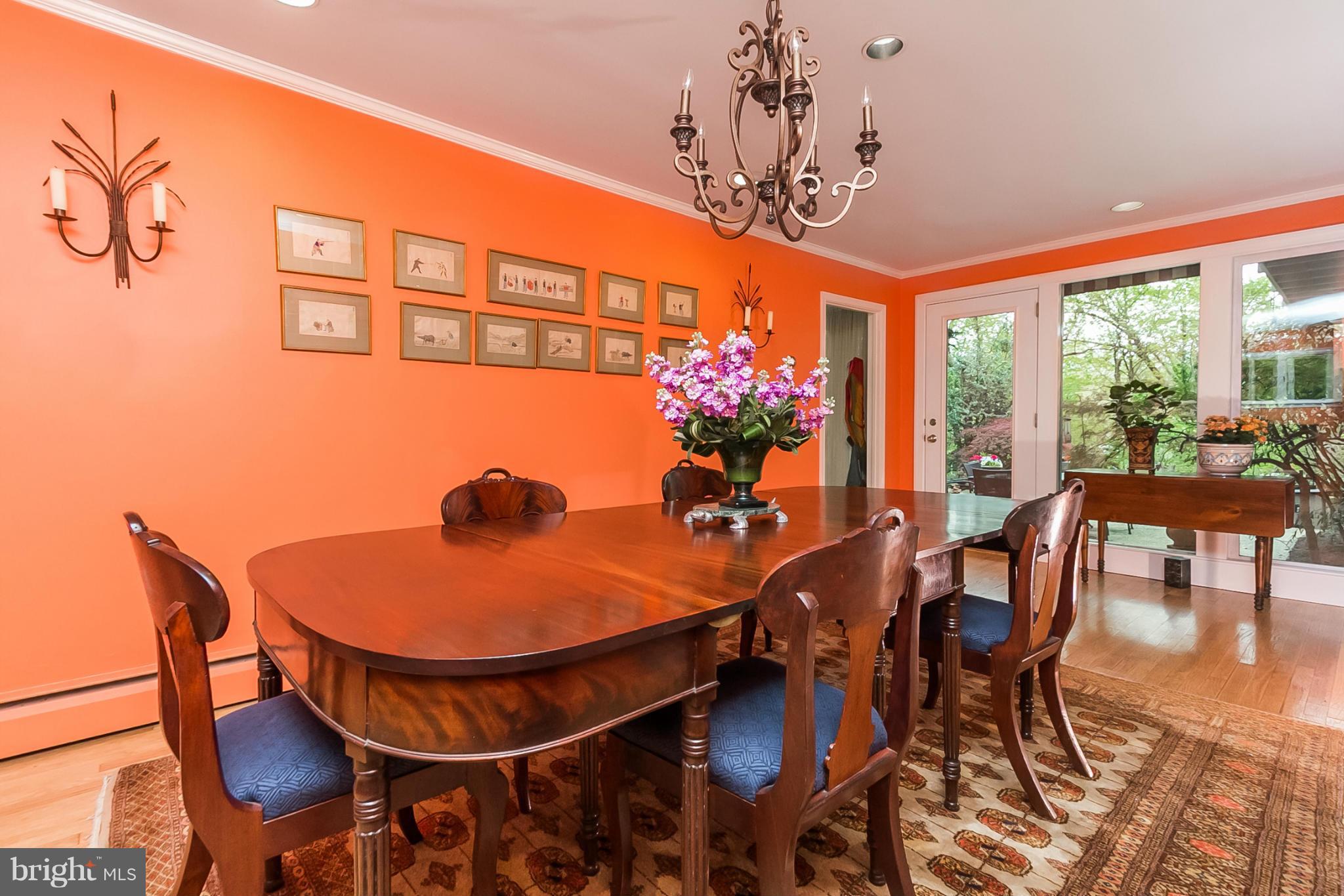 909 Army Road Baltimore, MD 21204 - Photo 5 of 29 Dining Room