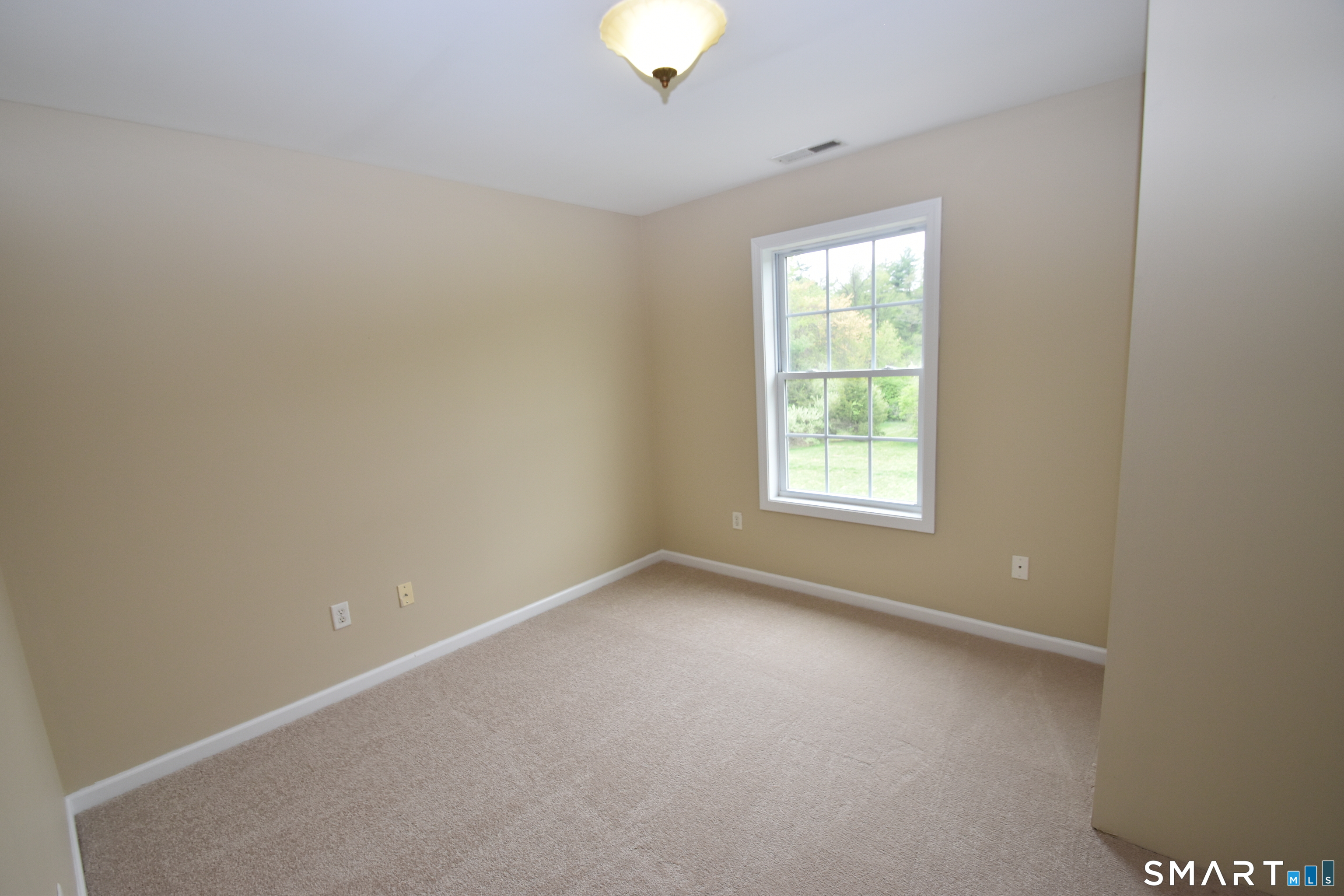 1 Morello Circle Windsor, CT 06095 - Photo 19 of 28