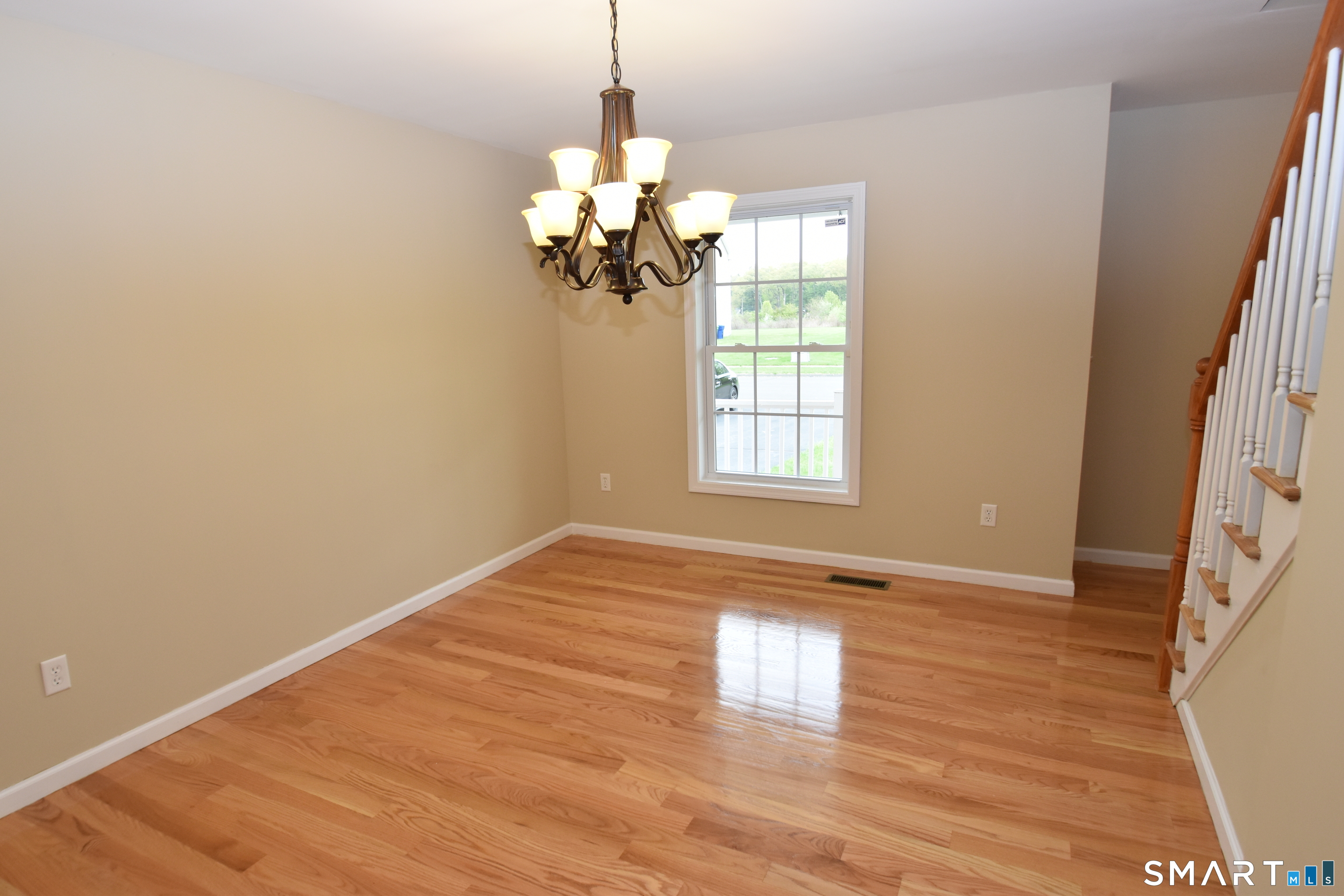 1 Morello Circle Windsor, CT 06095 - Photo 10 of 28