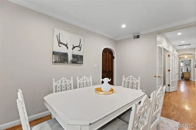 $449,498 | 7520 Buckingham Drive, Unit 1W, St. Louis, MO 63105