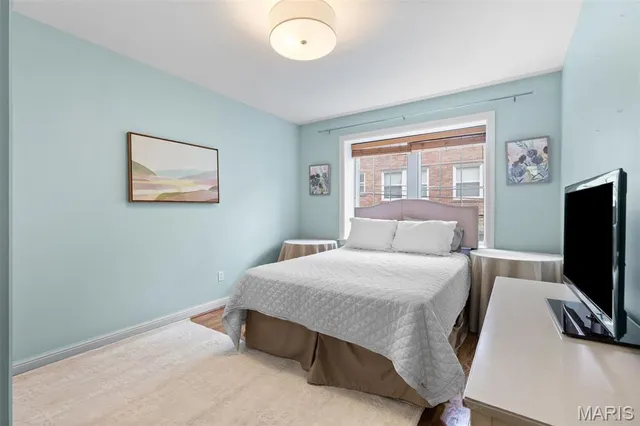 $449,498 | 7520 Buckingham Drive, Unit 1W, St. Louis, MO 63105