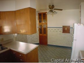 818 North Milton Avenue Springfield, IL 62702 - Photo 4 of 7