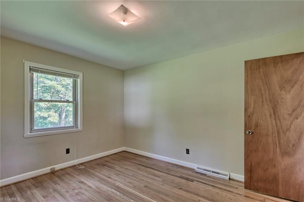 415 Yadkin College Road Lexington, NC 27295 - Photo 21 of 30 Gallery Image 21