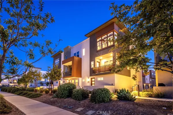 $649,000 | 27562 Sparrow Court, Valencia, CA 91381