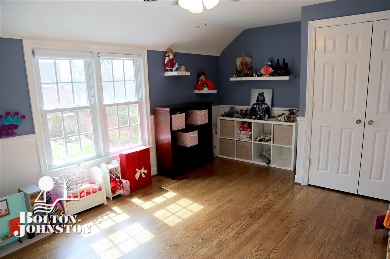 171 Lewiston Road Grosse Pointe, MI 48236 - Photo 35 of 67 Bedroom 3