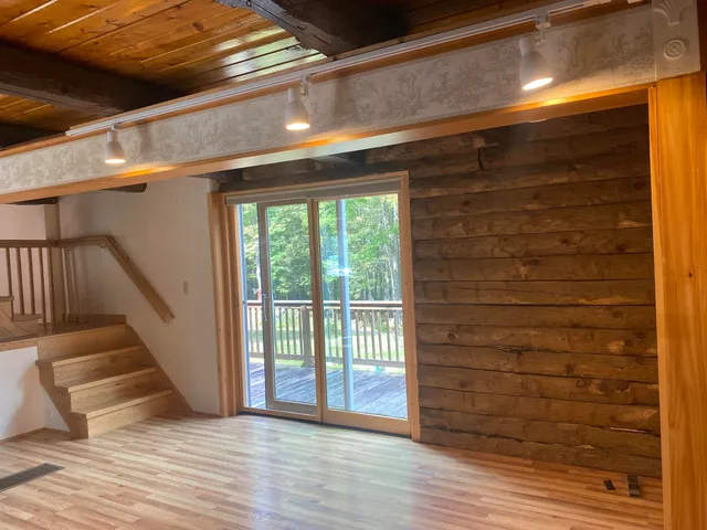 $325,000 | 333 Chamberlain Road, Canaan, VT 05903