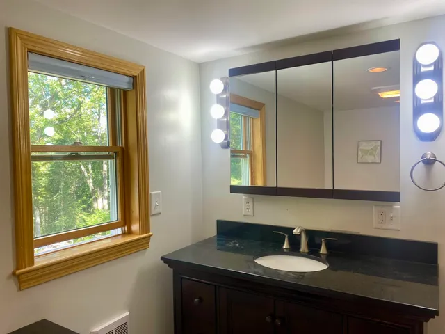 $325,000 | 333 Chamberlain Road, Canaan, VT 05903