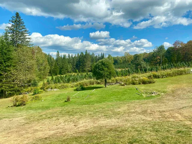 $325,000 | 333 Chamberlain Road, Canaan, VT 05903