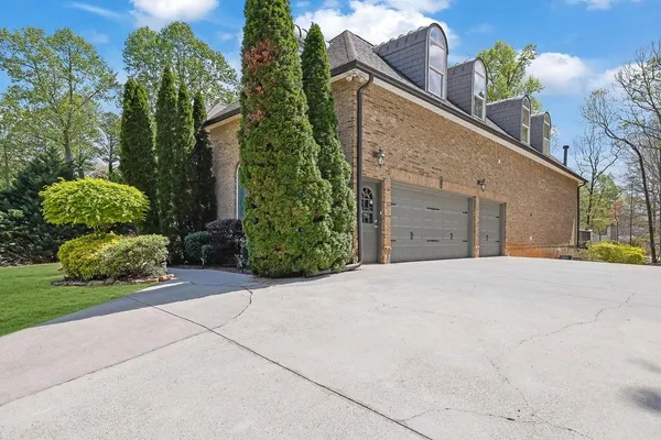 $1,500,000 | 599 Concord Road Southwest, Smyrna, GA 30082