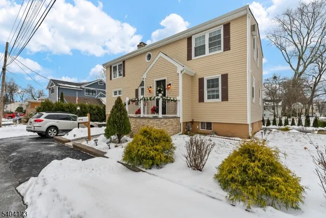 $749,000 | 15 Spruce Place, Denville, NJ 07834