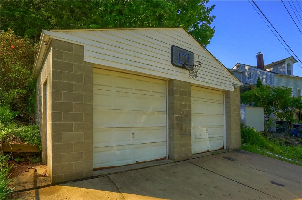240 Mathilda Street Pittsburgh, PA 15209 - Photo 7 of 36 The 2 car garage gives lots of room to park and keep out of those cold winter mornings!