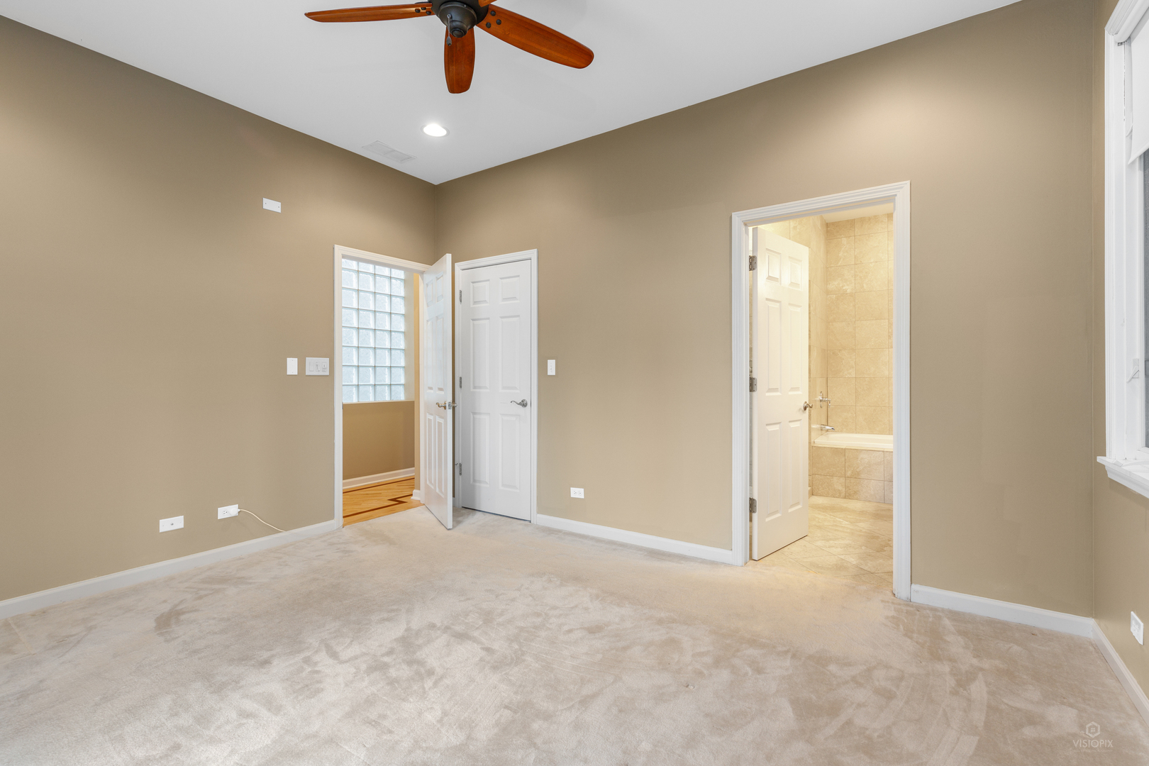 2029 West Rice Street, Unit 2 Chicago, IL 60622 - Photo 19 of 24
