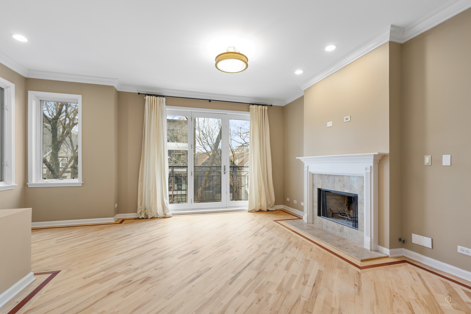 2029 West Rice Street, Unit 2 Chicago, IL 60622 - Photo 3 of 24