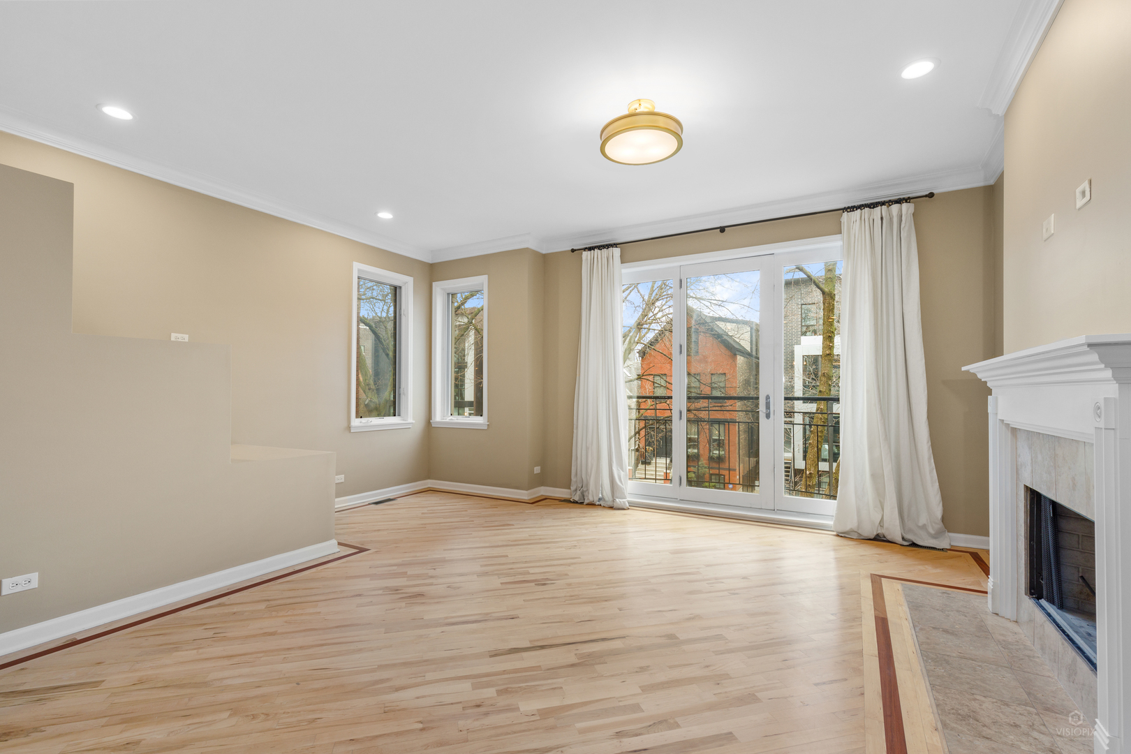 2029 West Rice Street, Unit 2 Chicago, IL 60622 - Photo 4 of 24