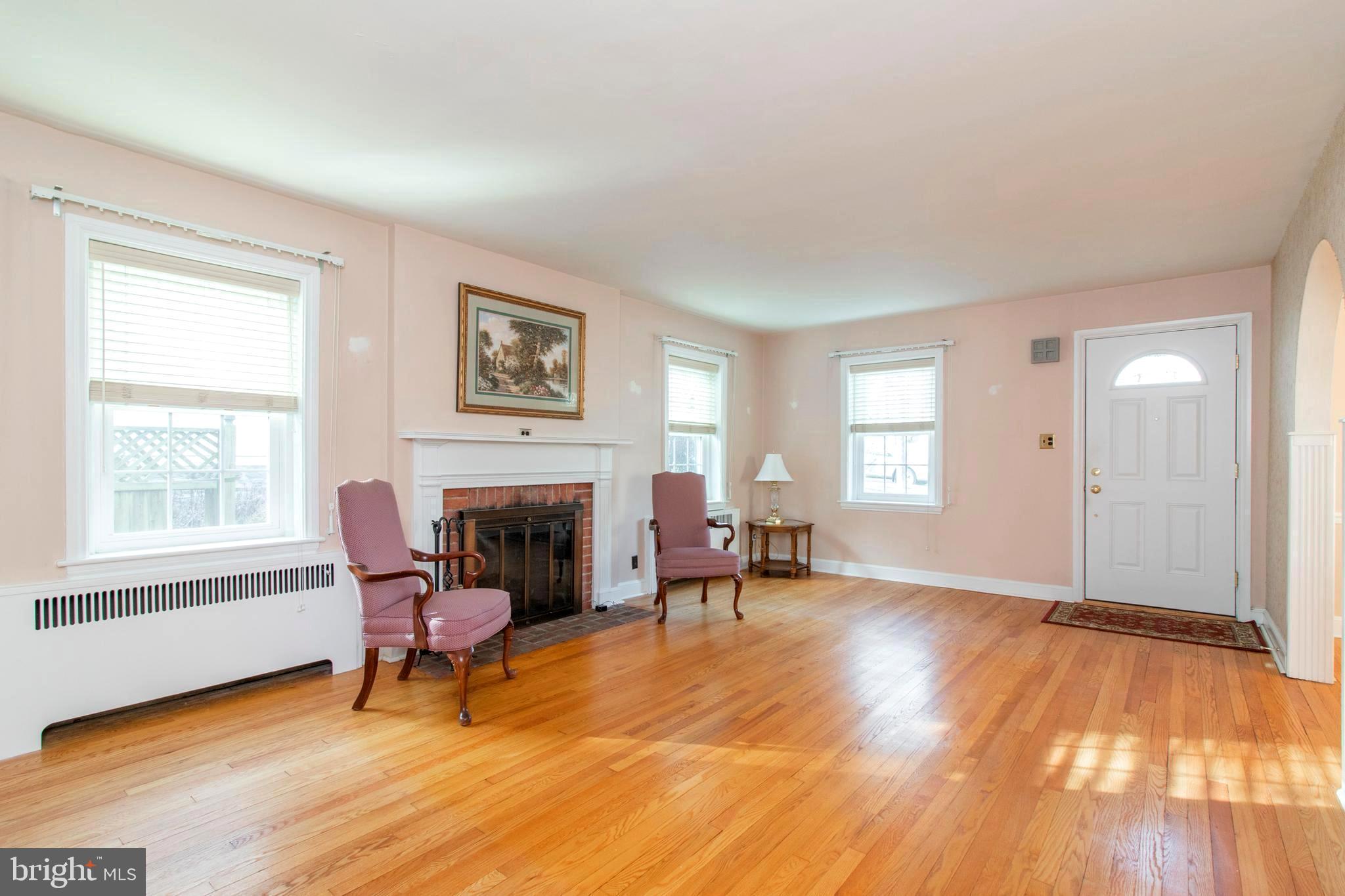 541 Strathmore Road Havertown, PA 19083 - Photo 5 of 35 Living Room with Gas Fireplace