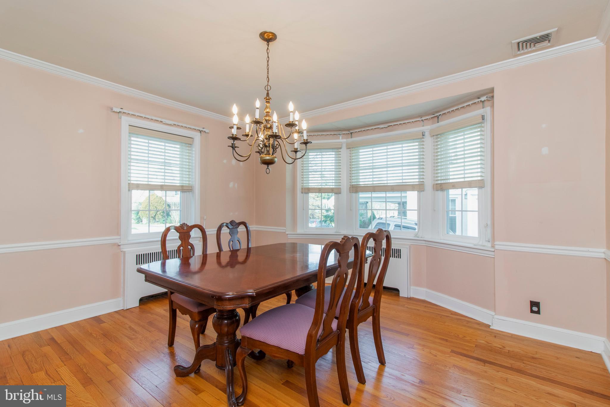 541 Strathmore Road Havertown, PA 19083 - Photo 8 of 35 Formal Dining Room