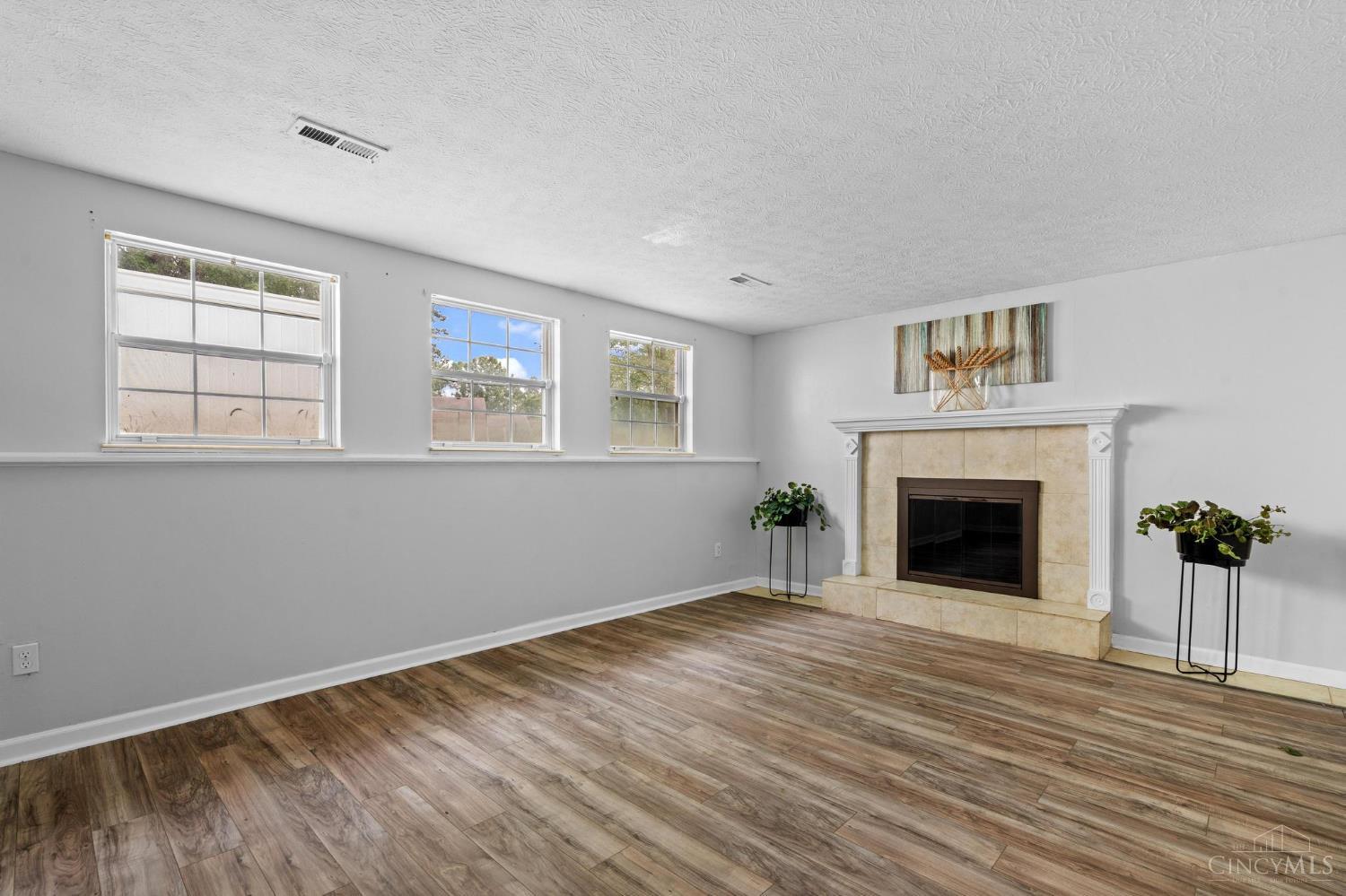 675 Woodgate Road Cincinnati, OH 45244 - Photo 31 of 38 Gallery Image 31