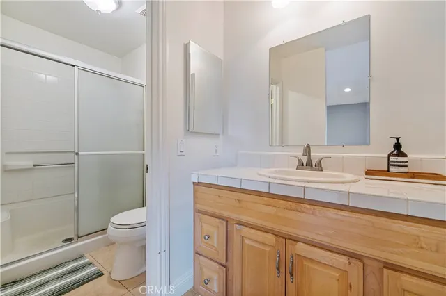 $785,000 | 21633 Turmeric Court, Saugus, CA 91350