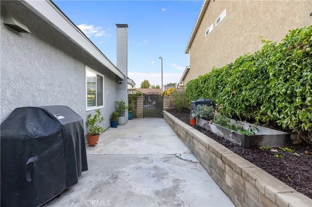 $785,000 | 21633 Turmeric Court, Saugus, CA 91350