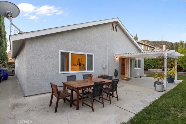 $785,000 | 21633 Turmeric Court, Saugus, CA 91350