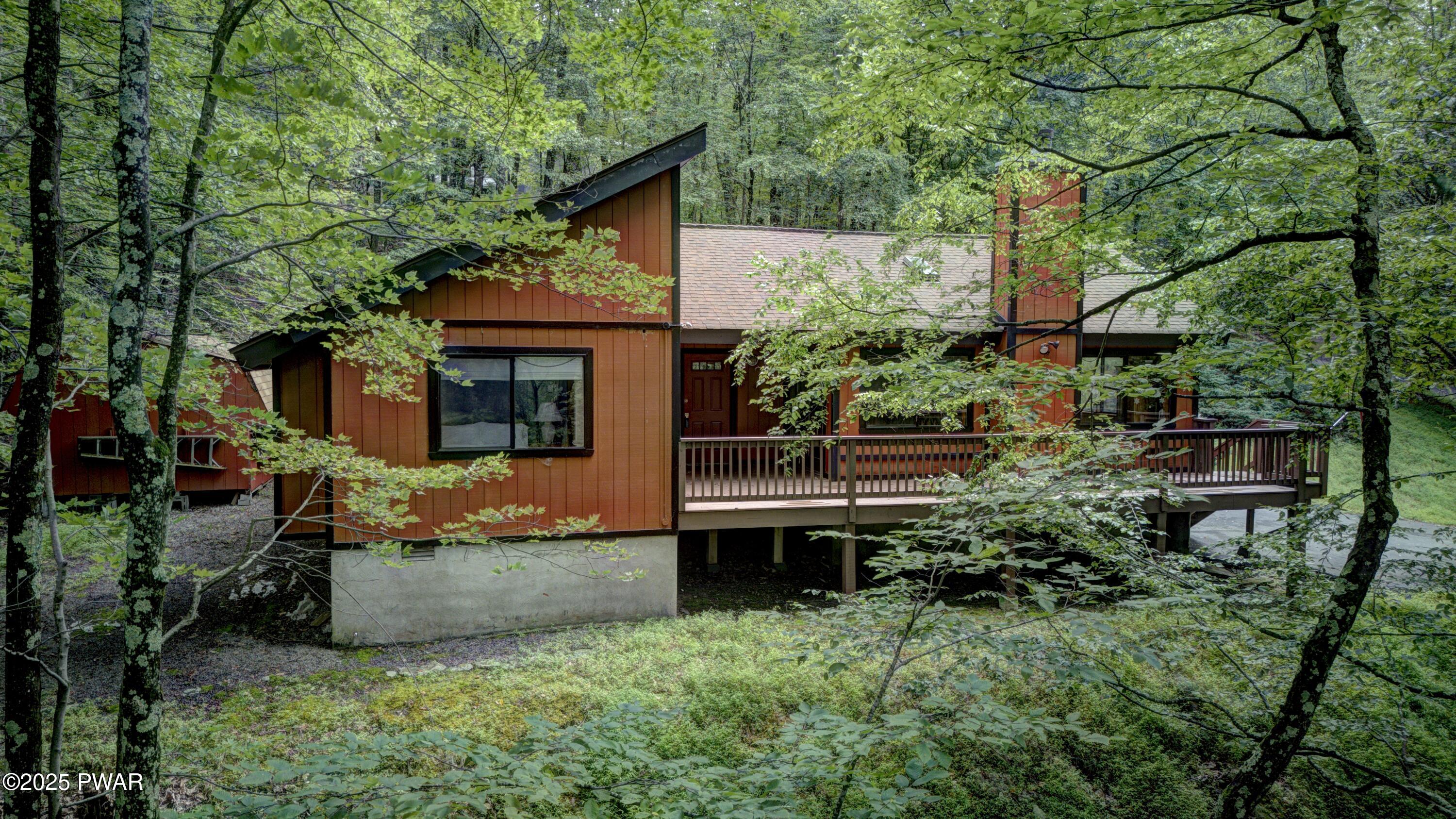 102 Tuckermans Ravine, Unit RAVINE Tafton, PA 18464 - Photo 3 of 48