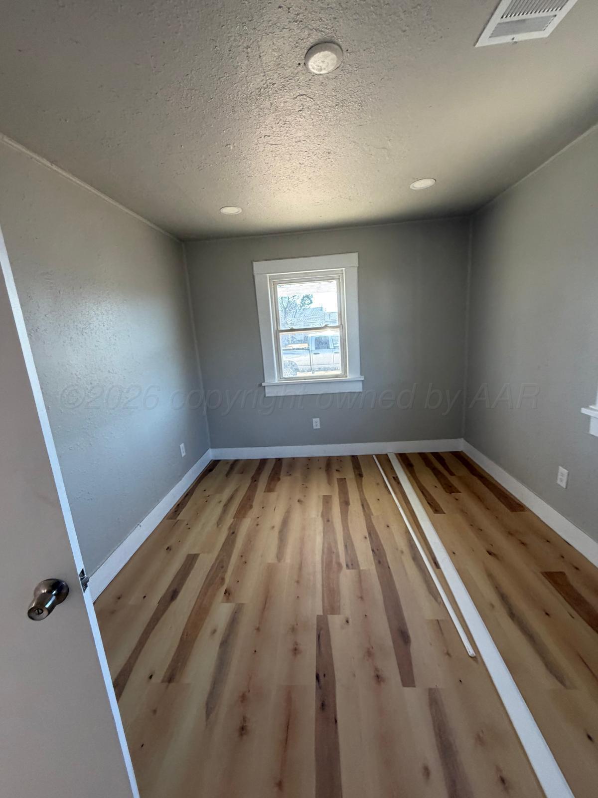 2408 Southwest 4th Avenue Amarillo, TX 79106 - Photo 3 of 7 01