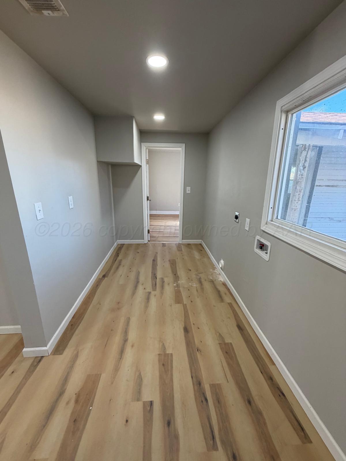 2408 Southwest 4th Avenue Amarillo, TX 79106 - Photo 4 of 7 02