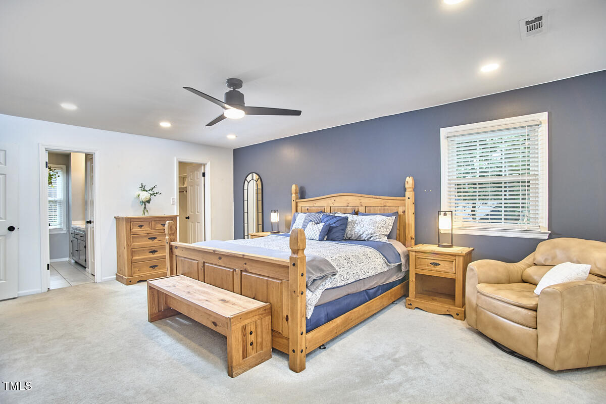 3629 Hope Valley Road Durham, NC 27707 - Photo 29 of 51 046