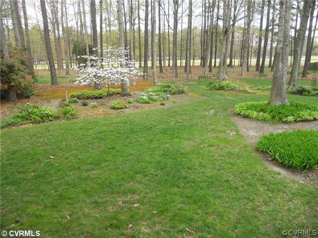 2551 Kentford Road Midlothian, VA 23113 - Photo 3 of 12 a view of outdoor space and yard