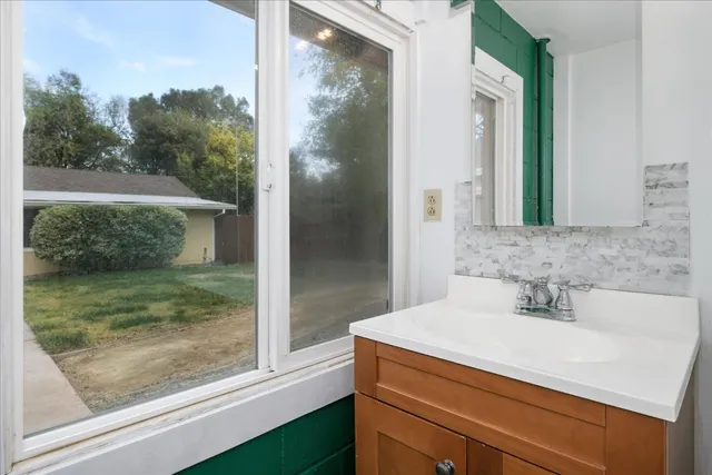 $1,050,000 | 39913 Sharon Avenue, Davis, CA 95616