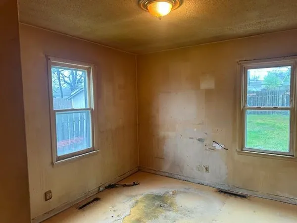 $119,900 | 112 Hollywood Boulevard, Belton, MO 64012