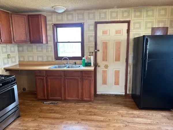 $119,900 | 112 Hollywood Boulevard, Belton, MO 64012