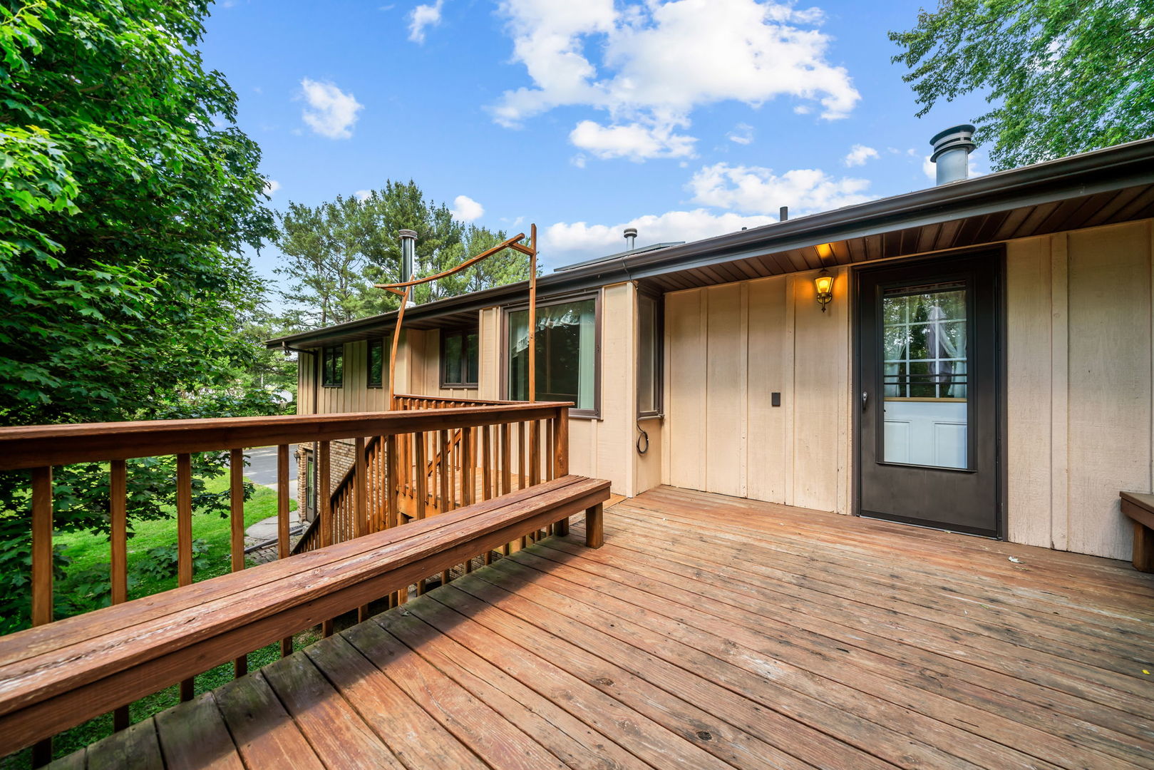5748 South Skare Road Rochelle, IL 61068 - Photo 33 of 45 a balcony with an outdoor space