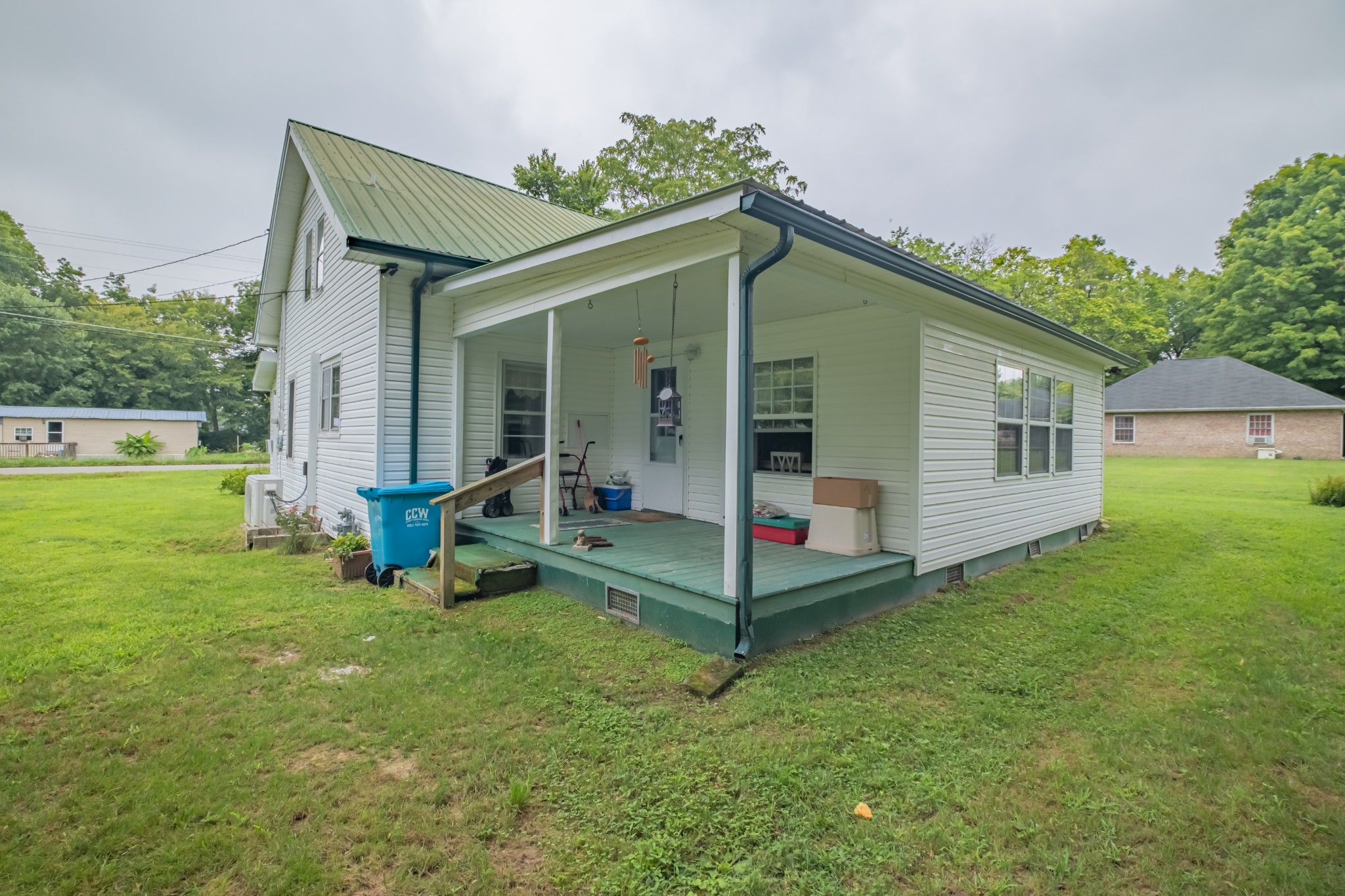 913 Summitville Road Manchester, TN 37355 - Photo 4 of 31
