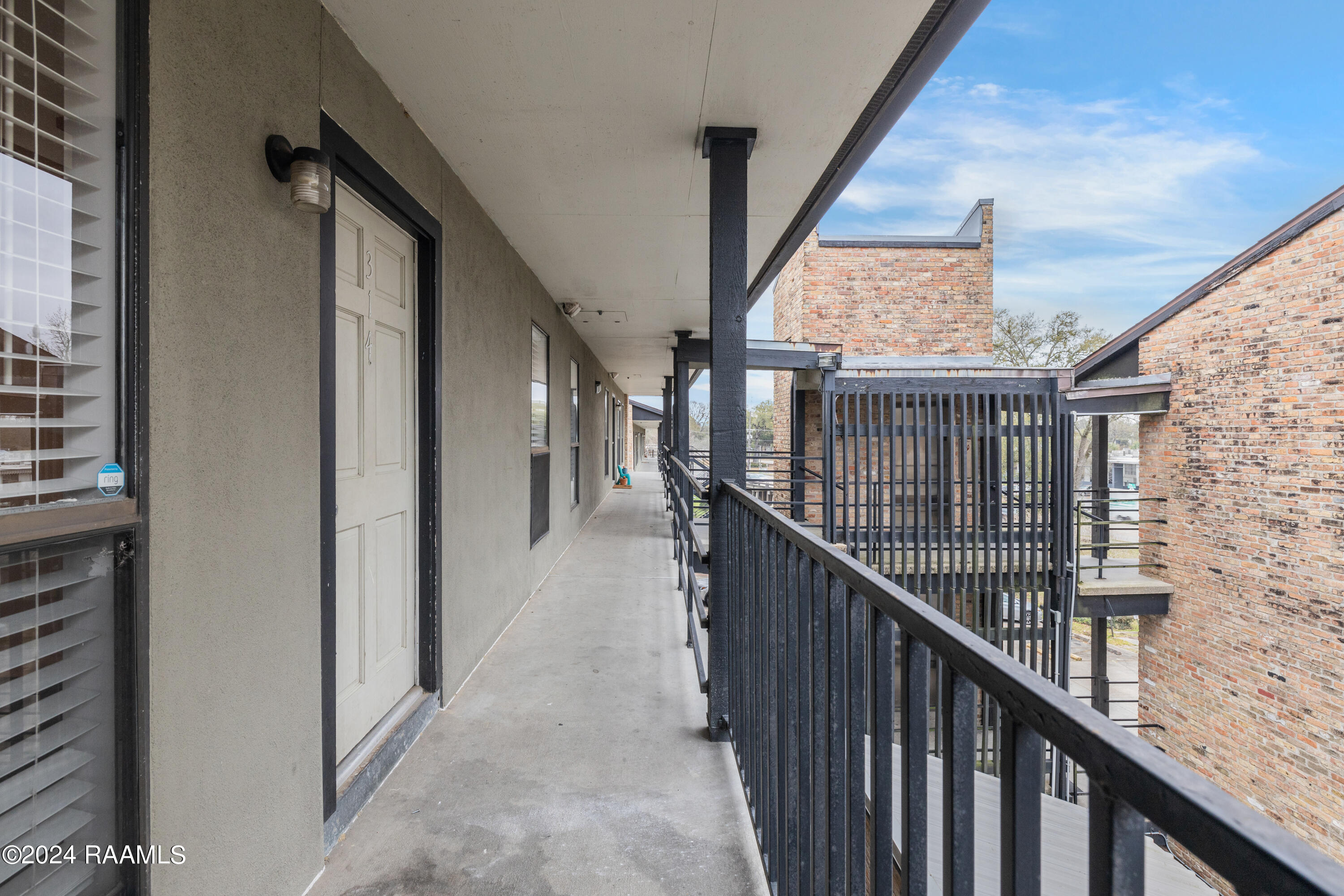 701 South College Road, Unit 314 Lafayette, LA 70503 - Photo 3 of 14 701 S College Dr #314-1