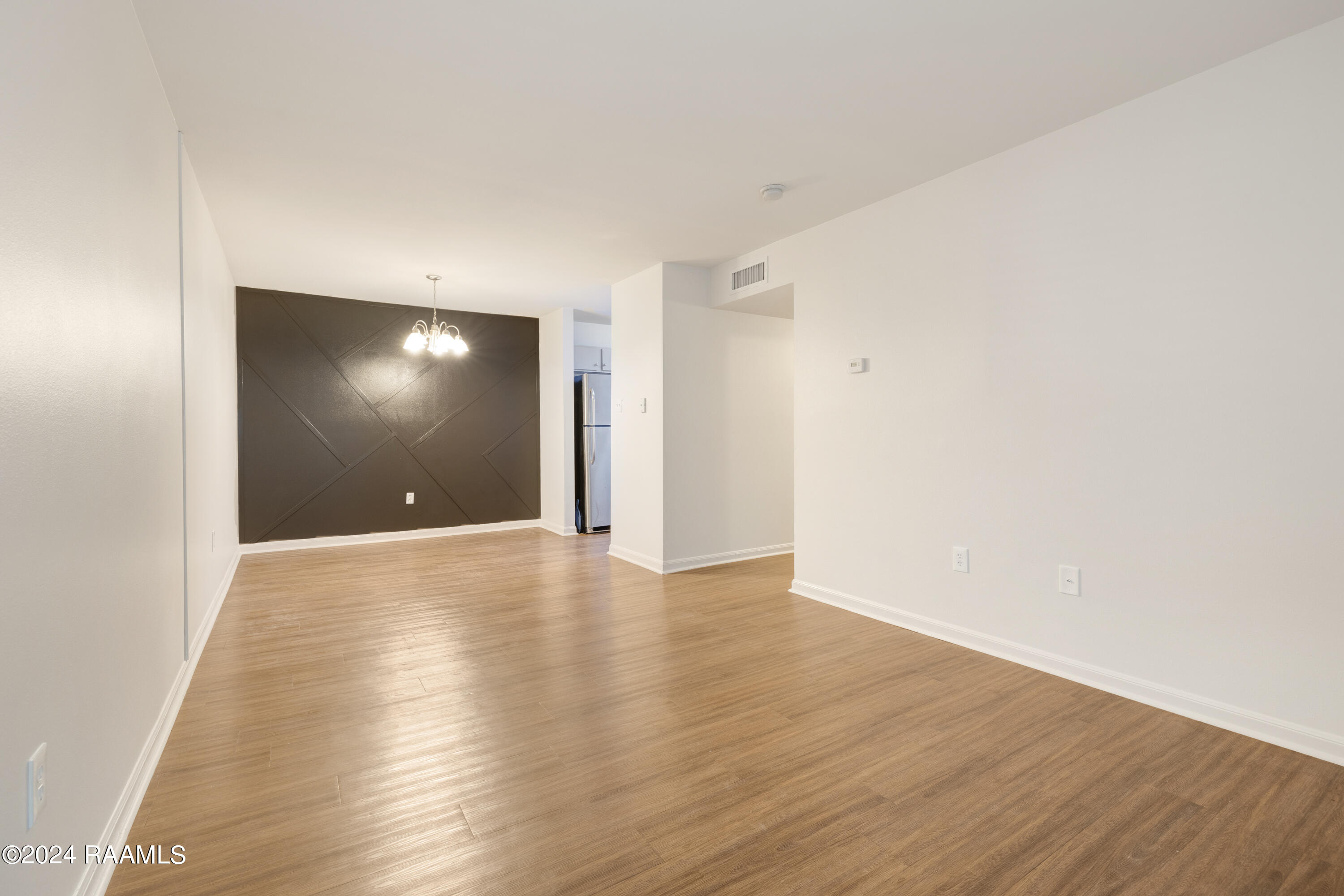 701 South College Road, Unit 314 Lafayette, LA 70503 - Photo 5 of 14 701 S College Dr #314-4