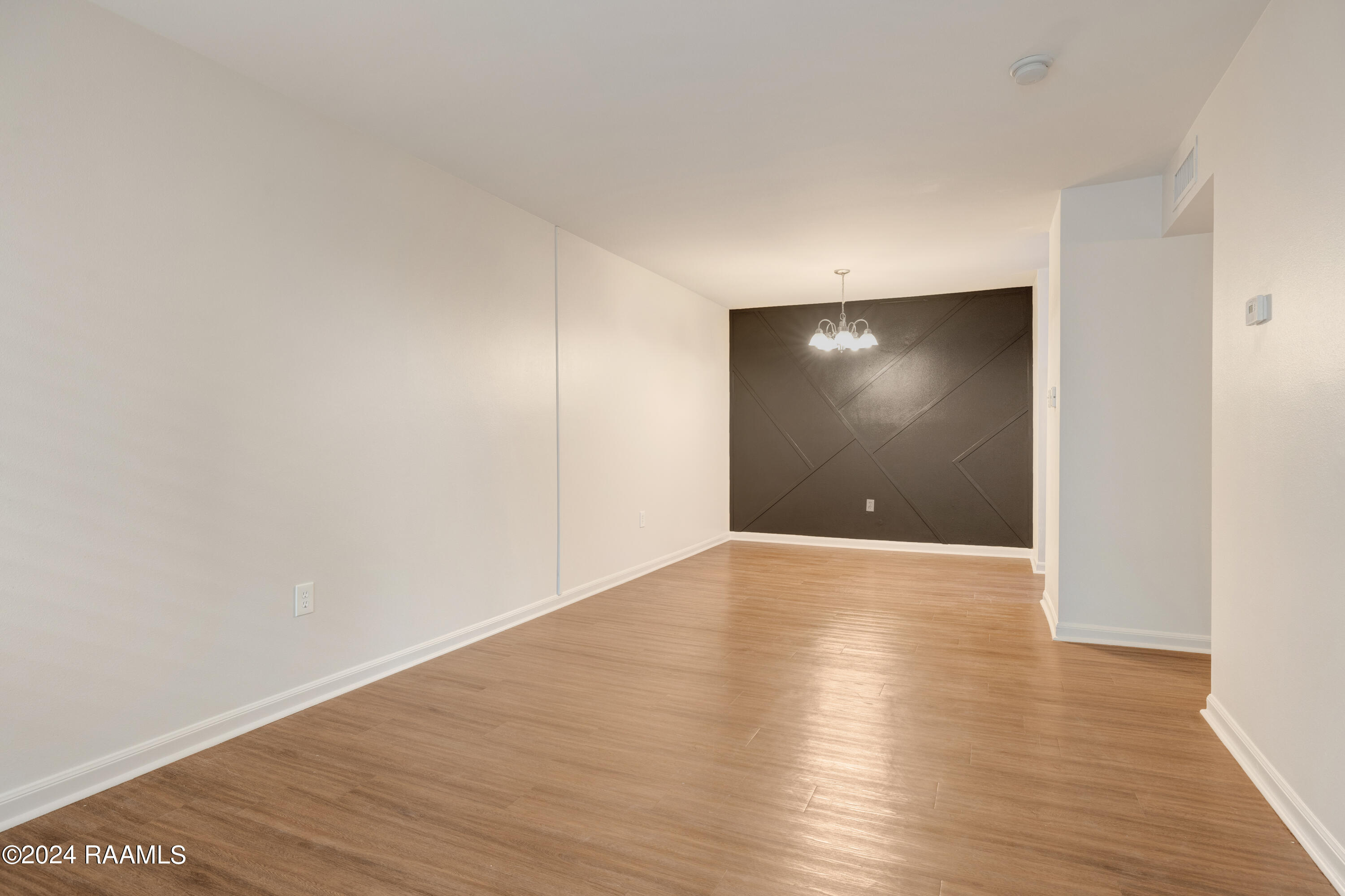 701 South College Road, Unit 314 Lafayette, LA 70503 - Photo 9 of 14 701 S College Dr #314-8