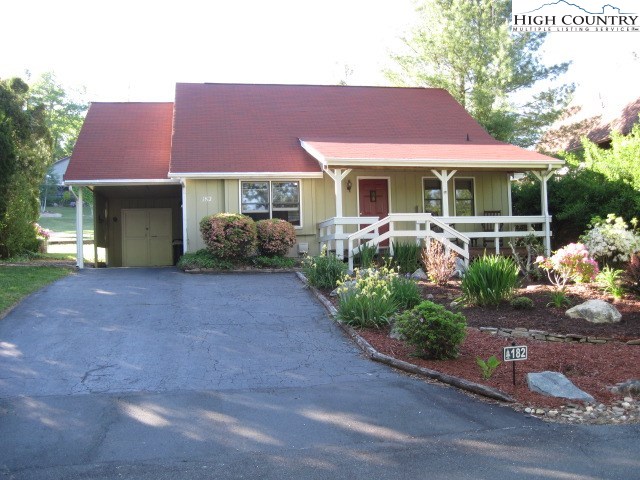 182 Pine Ridge Loop Newland, NC 28657 - Photo 3 of 28 Gallery Image 3